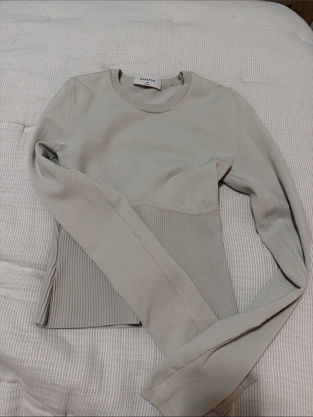 Babaton Aritzia top